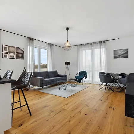 Peakview: Penthouse / Zentrum / Netflix Апартаменты