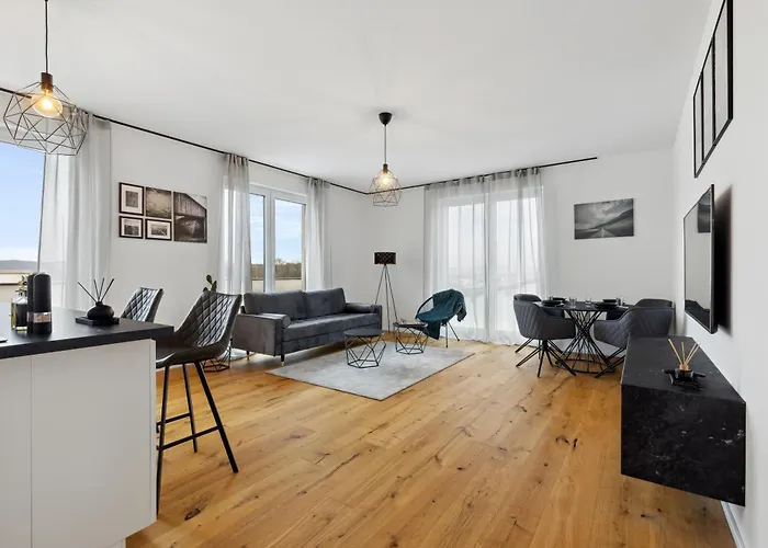 Peakview: Penthouse / Zentrum / Netflix Appartamento